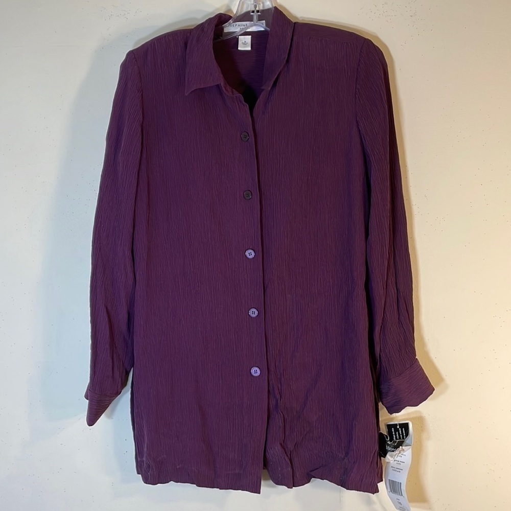 🎉HP🎉 Josephine Chaus 100% Silk Crinkled Button Up Shirt. 10P. NWT.
